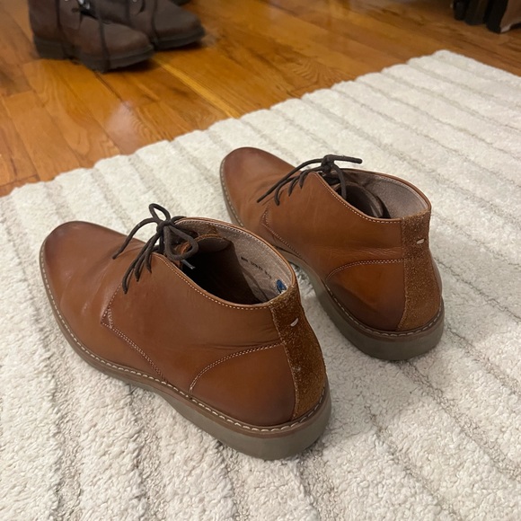 Florsheim Brown Chukka Boot - Picture 3 of 4